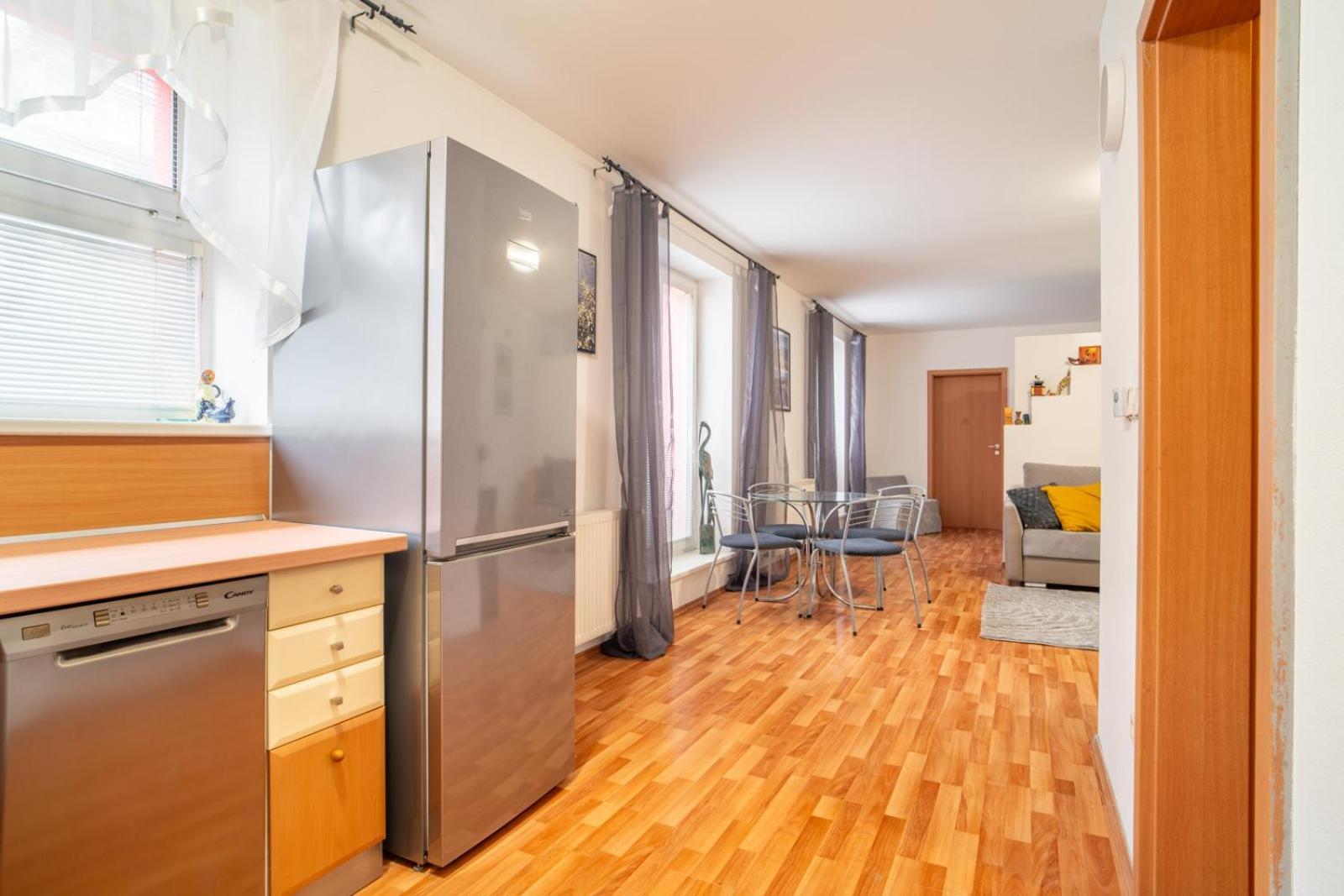 Apartament A Cozy In Downtown
